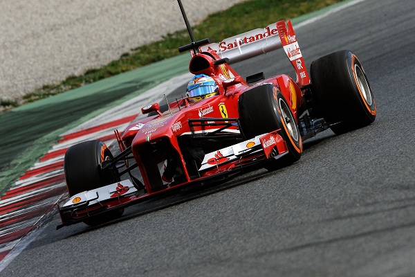 Ferrari_F1_Formula1_Formula-One_otomobiltutkunu_2013-season_Bahreyn_Dsmart