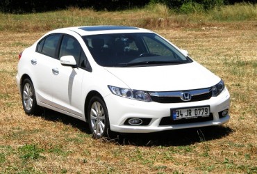 İletİŞİm Otomobiltutkunu Com