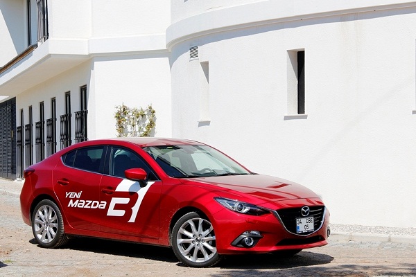Mazda3_Yeni Mazda3_Otomobiltutkunu_2014