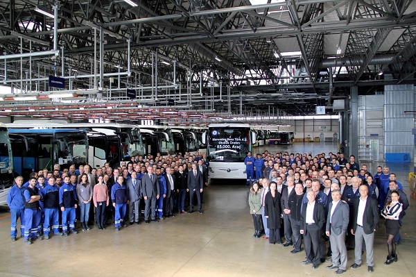 Mercedes-Benz Türk 85.000'inci otobüsü üretti