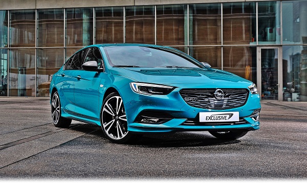Opel-Insignia-Ultimate-Exclusive_Otomobiltutkunu
