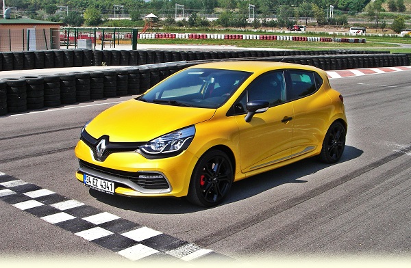 RenaultSport_ClioRS_ClioRSTest.jpg