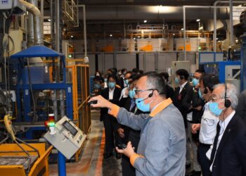 İnci GS Yuasa fabrikaları, Japonya Büyükelçisi Takahiko Katsumata ve Japonya İş Federasyonu Keidanren’i ağırladı