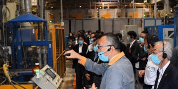 İnci GS Yuasa fabrikaları, Japonya Büyükelçisi Takahiko Katsumata ve Japonya İş Federasyonu Keidanren’i ağırladı