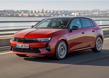 Opel Altı Yıl Aradan Sonra Yeniden Cezayir Pazarında!