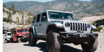Jeep Wrangler Rubicon Arazi Sürüşleri için En İyi Aile SUV’u Seçildi