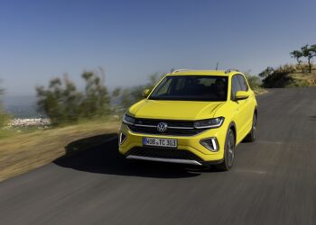 Volkswagen SUV ailesinin en kompakt üyesi Yeni T-Cross: daha teknolojik, daha konforlu