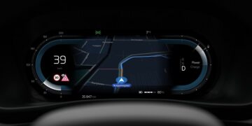 Volvo Cars’ın yeni bağlantılı güvenlik teknolojisi, sürücüleri ilerideki kazalara karşı uyarabiliyor