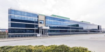 Mercedes-Benz Türk, AR-GE Merkezleriyle Küresel Arenada Fark Yaratıyor