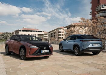 Lexus Avrupa’nın En Hızlı Büyüyen Premium Markası Oldu