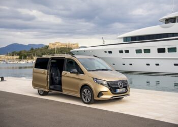Mercedes-Benz yeni EQV ve yeni V-Serisi Tanıtıldı