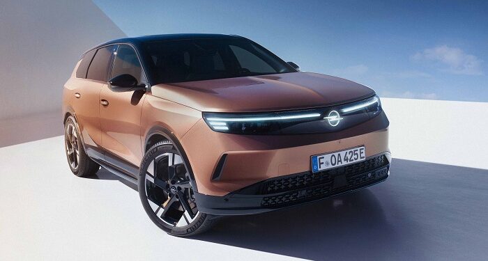 Opel, Yeni Grandland ile Büyük Oynuyor!