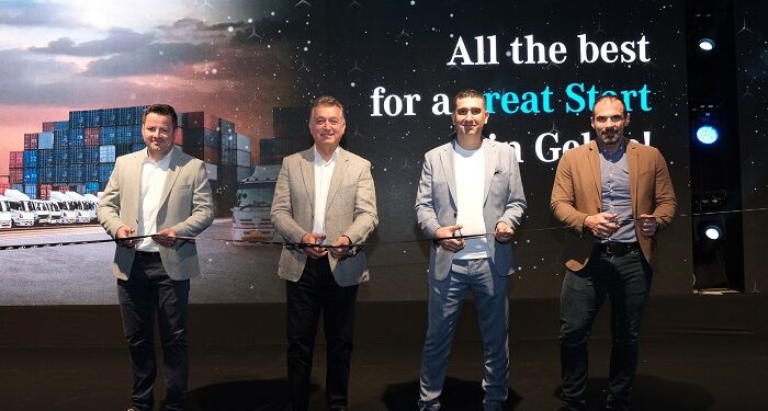 Mercedes-Benz’in 210 milyon TL’lik yatırım yaptığı yeni Parça Lojistik Merkezi açıldı