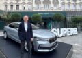 Skoda yeni nesil Superb’yi satışa sundu