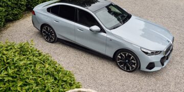 1.6 Litrelik Yeni BMW 520i Sedan Satışa Sunuldu