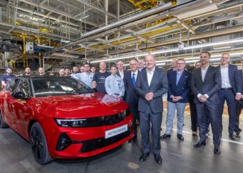 Opel, Otomotiv Üretiminin 125. Yılını Rüsselsheim’da Kutladı!