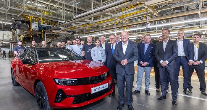 Opel, Otomotiv Üretiminin 125. Yılını Rüsselsheim’da Kutladı!
