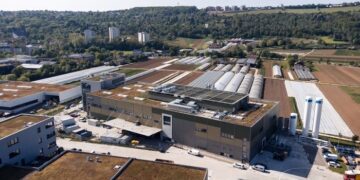 Daimler Truck ve Volvo Group’un Ortak Girişimi cellcentric, Yakıt Hücresi Sistemlerinin Pilot Üretimine Başlıyor!