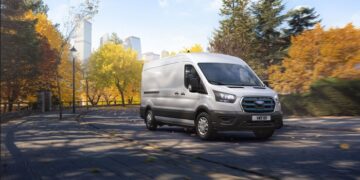 Efsane Ford Transit Yenilendi