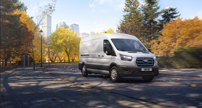 Efsane Ford Transit Yenilendi