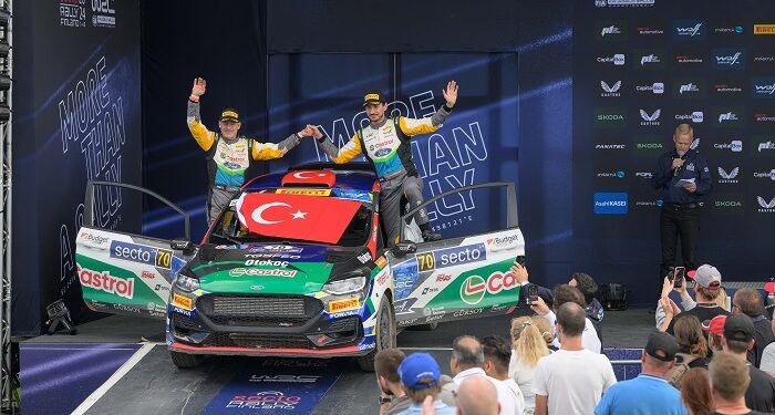 Castrol Ford Team Türkiye, Dünya Ralli Şampiyonası’nın Finlandiya ayağında Türk bayrağını podyumda dalgalandırdı