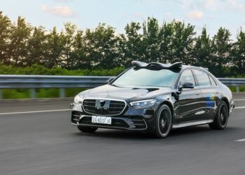 Mercedes-Benz, Pekin’de Seviye 4 otomatik sürüş testi için onay alan ilk uluslararası otomobil üreticisi oldu