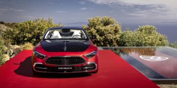 Üstü açık sürüşün en özel hali: Yeni Mercedes-Maybach SL Monogram Serisi