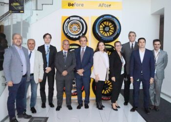 İtalya Büyükelçisi Pirelli’nin İzmit fabrikasını ziyaret etti