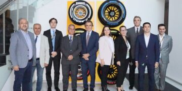 İtalya Büyükelçisi Pirelli’nin İzmit fabrikasını ziyaret etti