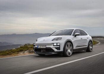 Porsche’nin Yüzde 100 Elektrikli İlk SUV Modeli Yeni Macan Türkiye’de