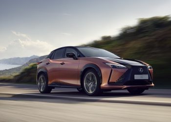 Lexus Yeni Evi Shimoyama Araç Geliştirme Merkezini Açtı