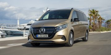 Tamamen elektrikli yeni Mercedes-Benz EQV ile lüks segmente elektrikli konfor geliyor