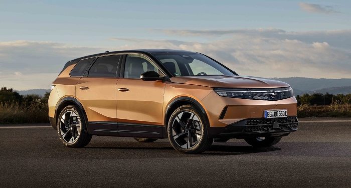 Opel’in Amiral Gemisi Yeni Grandland Türkiye’de Ön Talep Almaya Başlıyor!