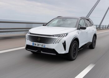 Peugeot 2025 Yılında Performans Modunu Açıyor!