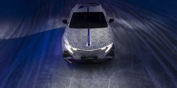 A390: Alpine’in Sportif Fastback Modeli Kutup Koşullarında Test Ediliyor