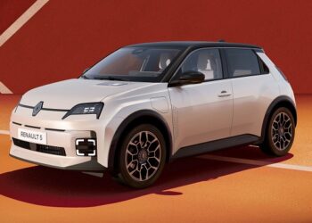 Renault 5 E-Tech Elektrikli’nin “Roland-Garros” özel versiyonunu üretti