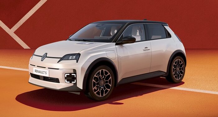 Renault 5 E-Tech Elektrikli’nin “Roland-Garros” özel versiyonunu üretti