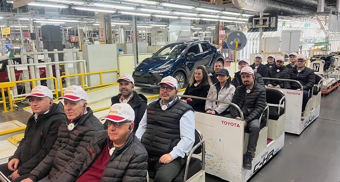 Toyota Otomotiv Sanayi Türkiye’den ‘Önce Bağış Sonra Fabrika Turu’ projesiyle üç STK’ya destek