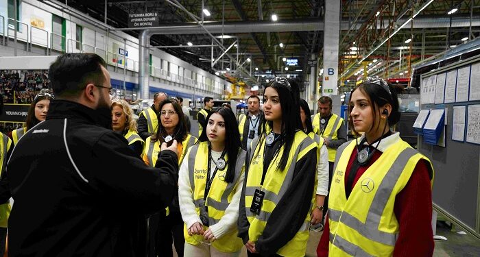 Mercedes-Benz Türk, Mesleki Eğitimi Desteklemeye Devam Ediyor