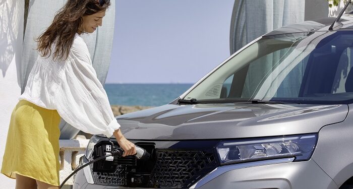 Nissan Türkiye, Townstar’ı İstanbul’da gerçekleşen lansman etkinliğinde tanıttı