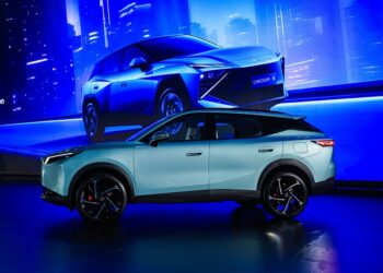 OMODA’nın Siber-Meka Crossover Modeli C3 Heyecanlı Bir Gösterimle Tanıtıldı!