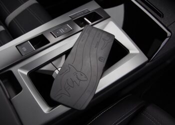 Opel’in 20 Yıllık Köpek Balığı Geleneği Yeni Grandland ile Devam Ediyor!