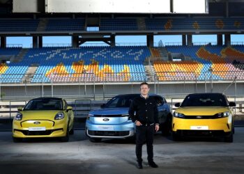 Ford Türkiye Sıradışı Elektrikli Yeni Binek ve Ticari Araçlarını Tanıttı