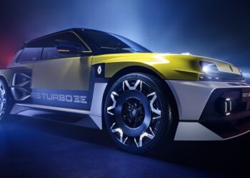 Renault 5 Turbo 3E modelini tanıttı