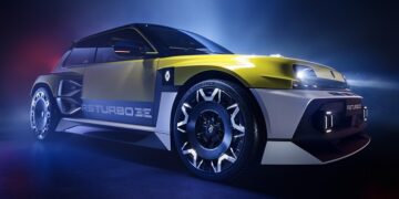 Renault 5 Turbo 3E modelini tanıttı