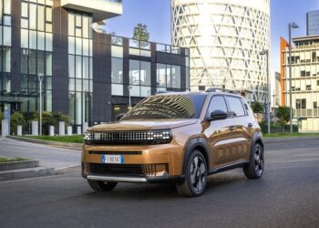 FIAT’ın Yepyeni Modeli ‘Grande Panda’nın Hibrit Versiyonu Tanıtıldı