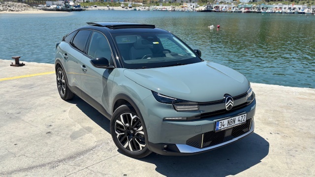 Elektrikli Citroen e-C4 Test