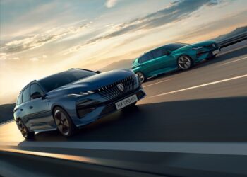 Peugeot, 308 ve 308 SW makyajlandı!