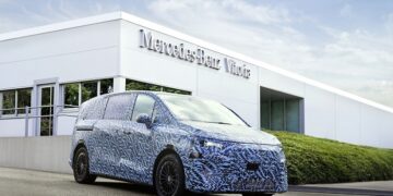 Mercedes-Benz Yeni VLE’nin Ön Seri Üretimine Başladı