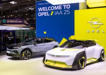 Opel IAA Mobility’de Corsa GSE Vision Gran Turismo ve Yeni Opel Mokka GSE’nin Dünya Prömiyerini Kutladı!